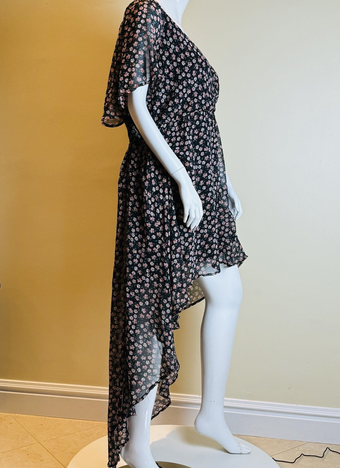 AUW Women’s Shealth Dress Floral Sz 3XL.     (B.50)