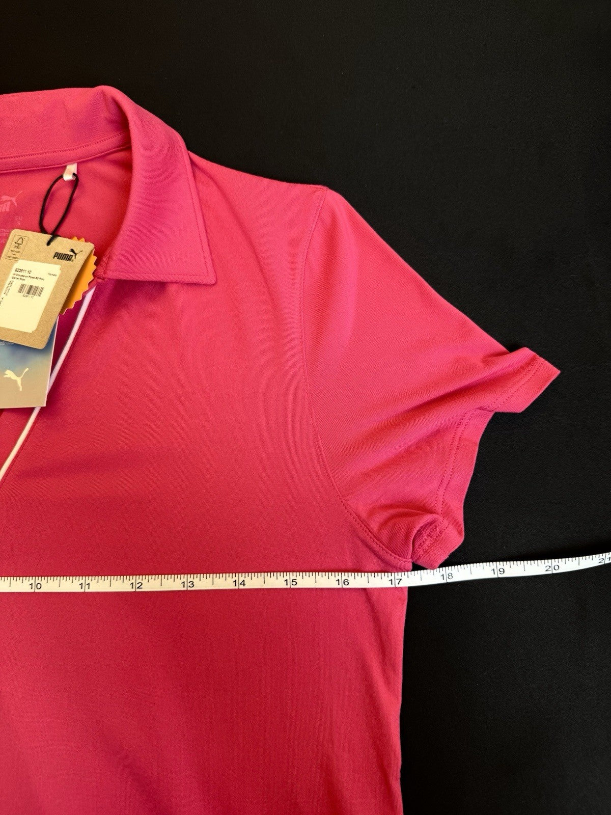 Puma Women’s Golf Shirt Sz S.   (B.161/4)