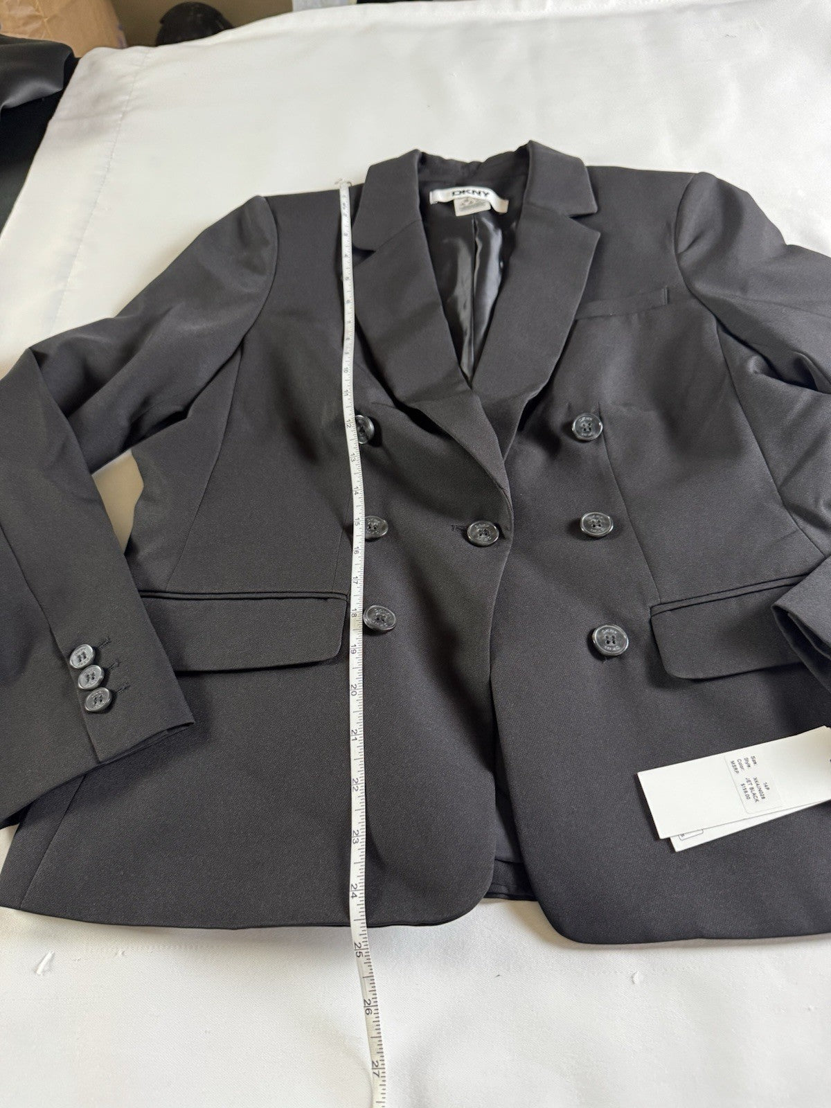 $159 DKNY Women's Black Suit Jacket Blazer Size 14.   (B.065)