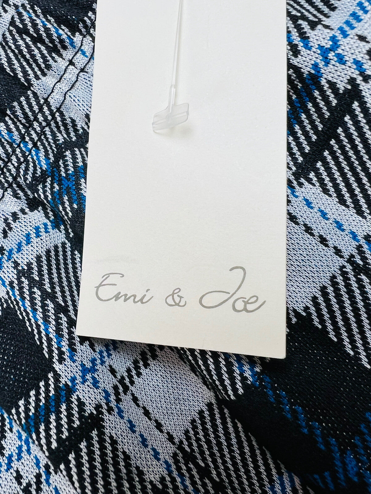 Emi & Joe Women’s Plaid White Gray Flared Skirt Sz L