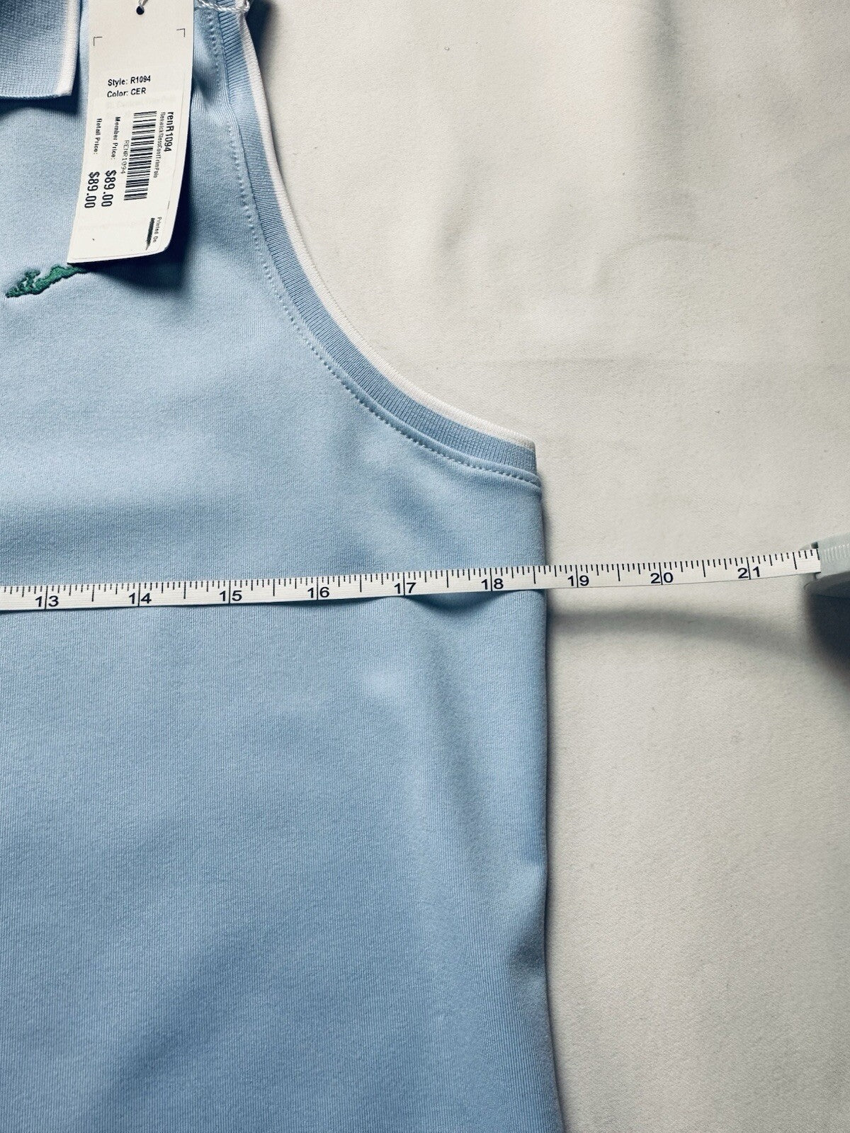 Renwick Women’s Polo Golf Shirt Sz M.    (B.132)