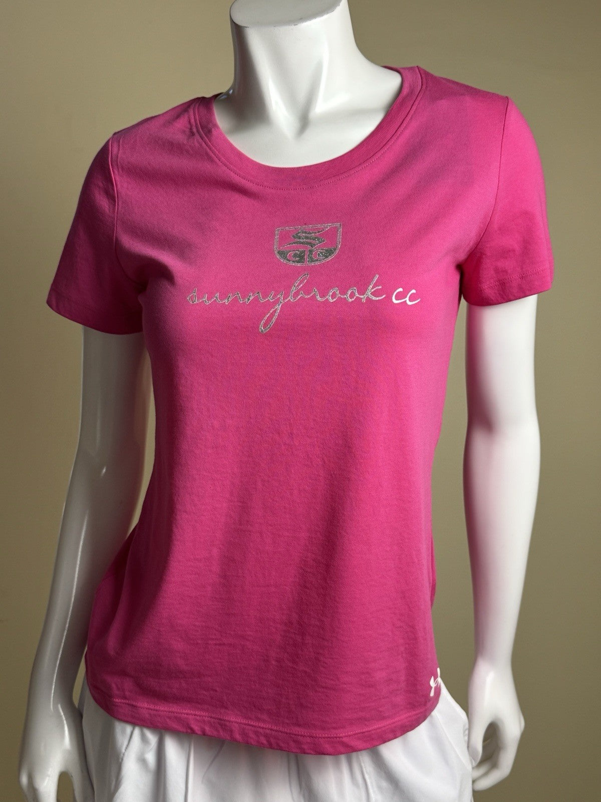 Under Armour Women's Golf Tennis Shirt Sz S.      (B.188)