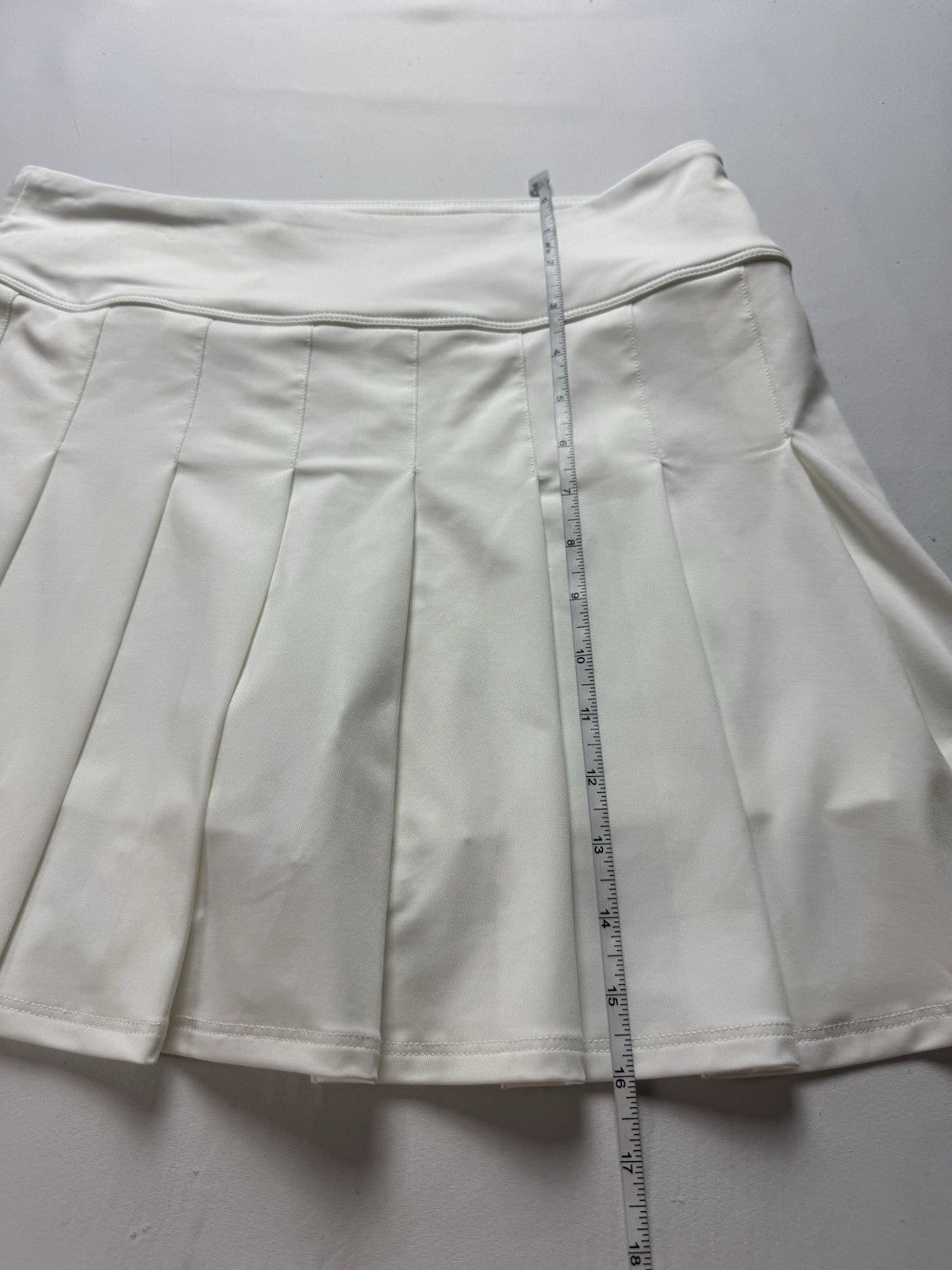 Renwick Women’s Tennis Golf Skirt Skort Sz M.  (B.154)