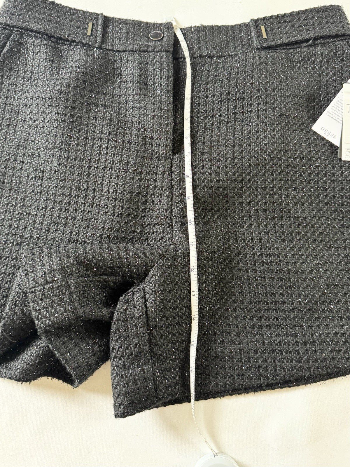 $98 Guess Women's Black Melissa Shorts Sz XL.        (B.141)