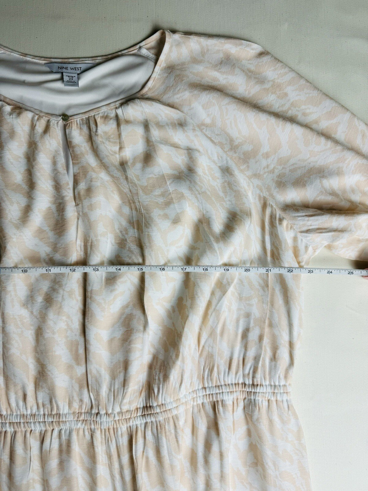 Nine West Women’s Long Dress Sz 2X. (B.64)