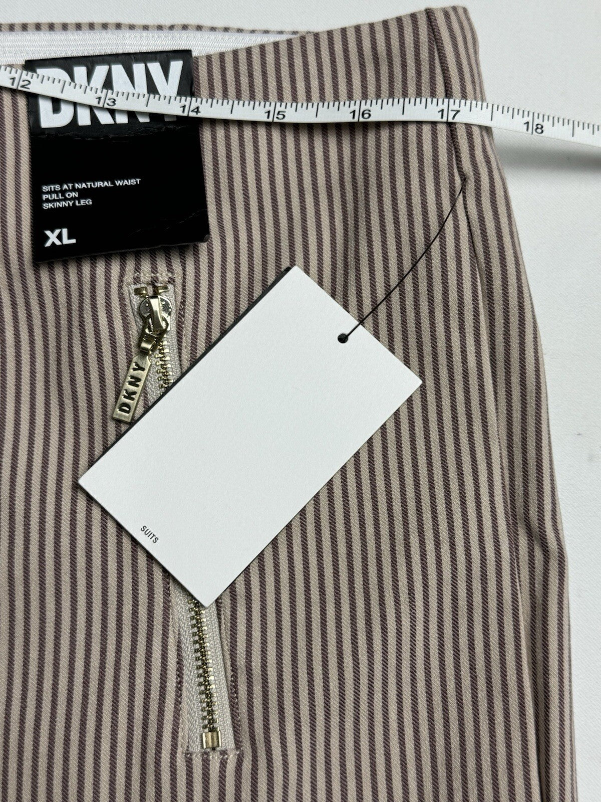 $89 DKNY Women's Striped Pants Sz XL  (B.91)