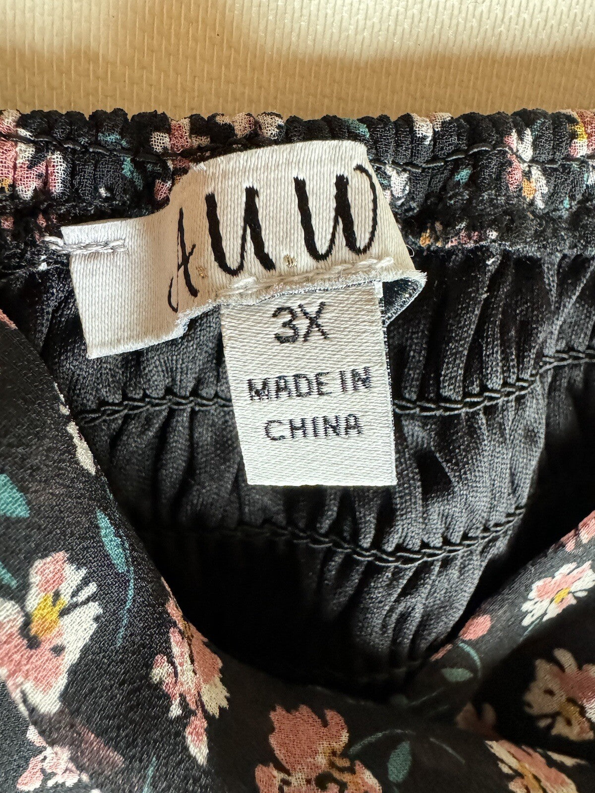 AUW Women’s Shealth Dress Floral Sz 3XL.     (B.50)