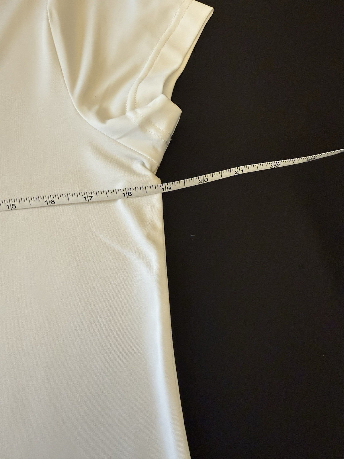 Daily Sports Women’s Golf Shirt Sz L     (B.161)