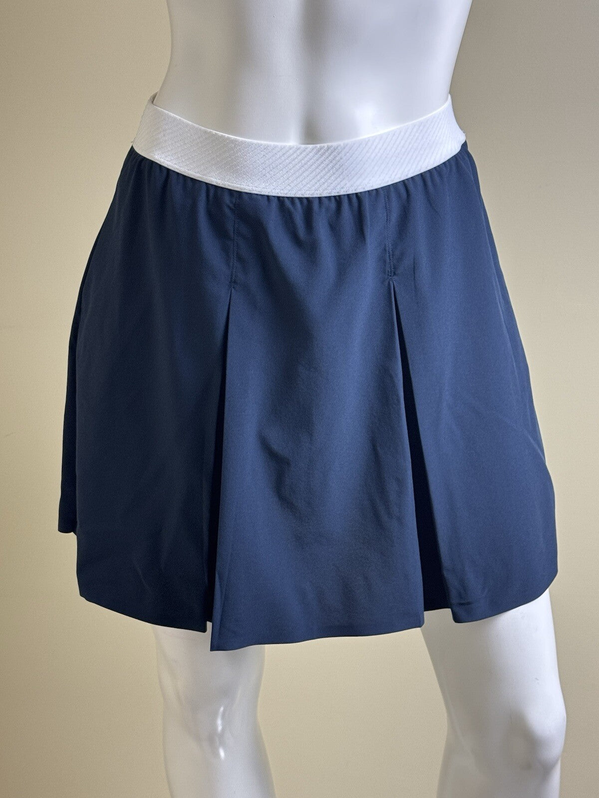 PUMA Women's Golf Tennis Skort Skirt Sz S (B.140 5)