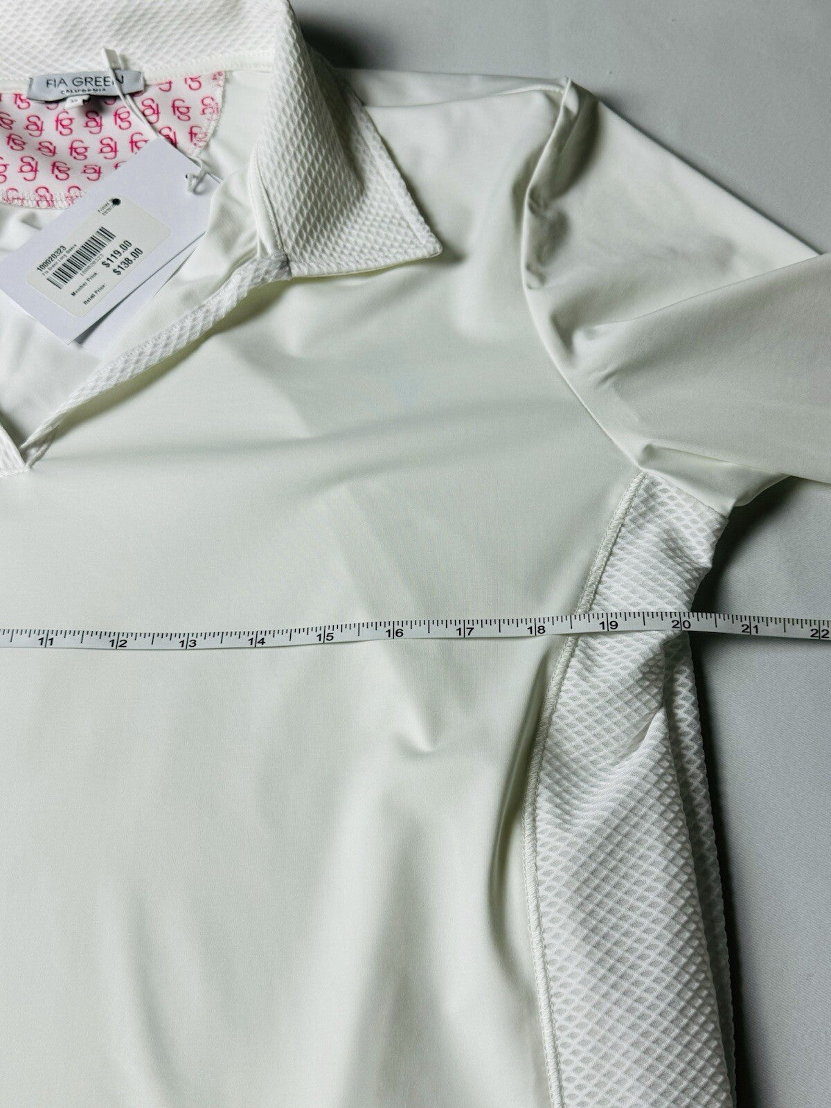 FIA Green California Women’s Top Sz XL Golf Shirt. (B.95)