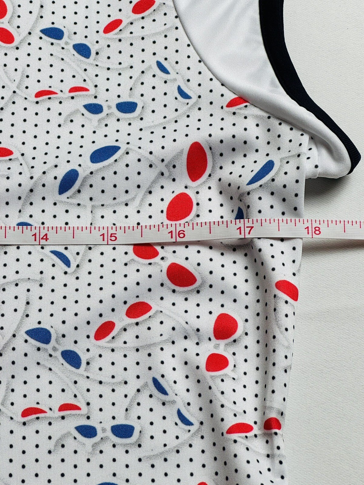 GOLFINO Women's Golf Shirt Sz 10.  (B.74)