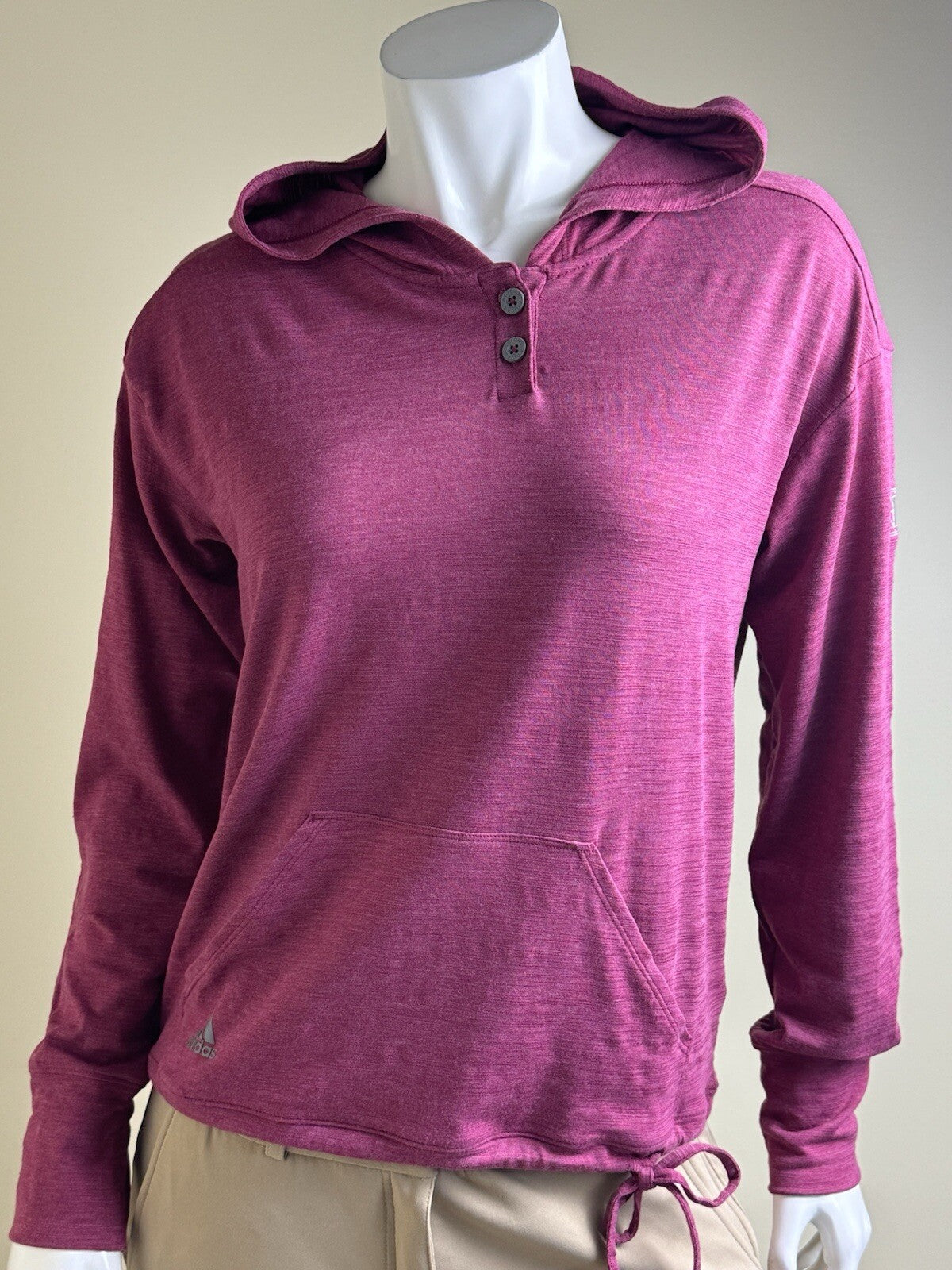 $65 Adidas Women’s Golf Hooded Sweatshirt Sz S    (B.105)