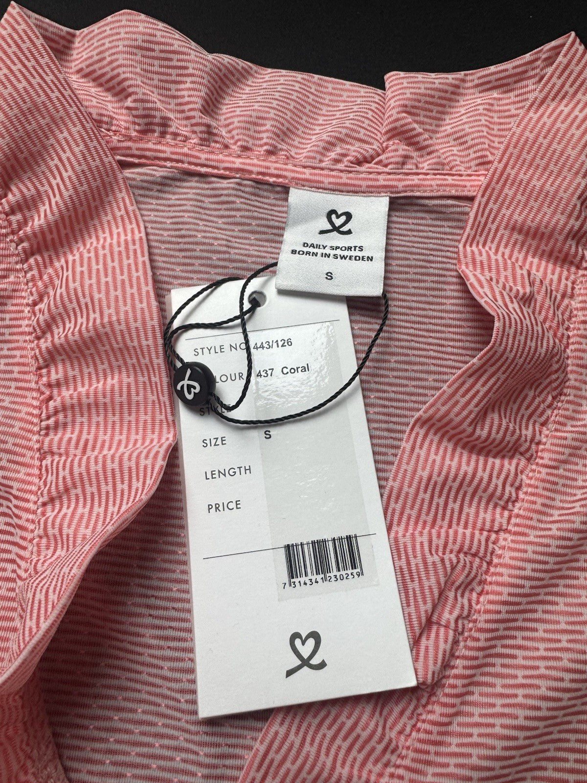 Daily Sports Women’s Golf Shirt Sz S     (B.157)