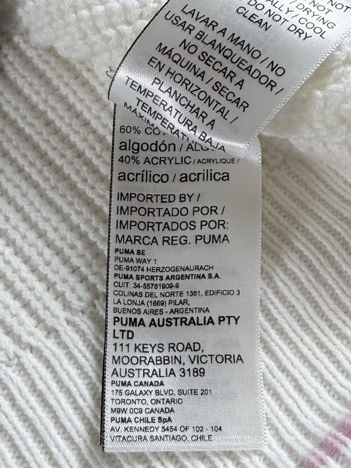 Puma Women's Golf Sweater Size S.   (B.097)