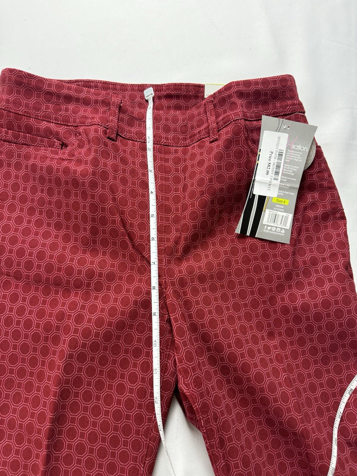Slim Sation Women’s Golf Pull on Pants Size 4. Stretch. (B.104)
