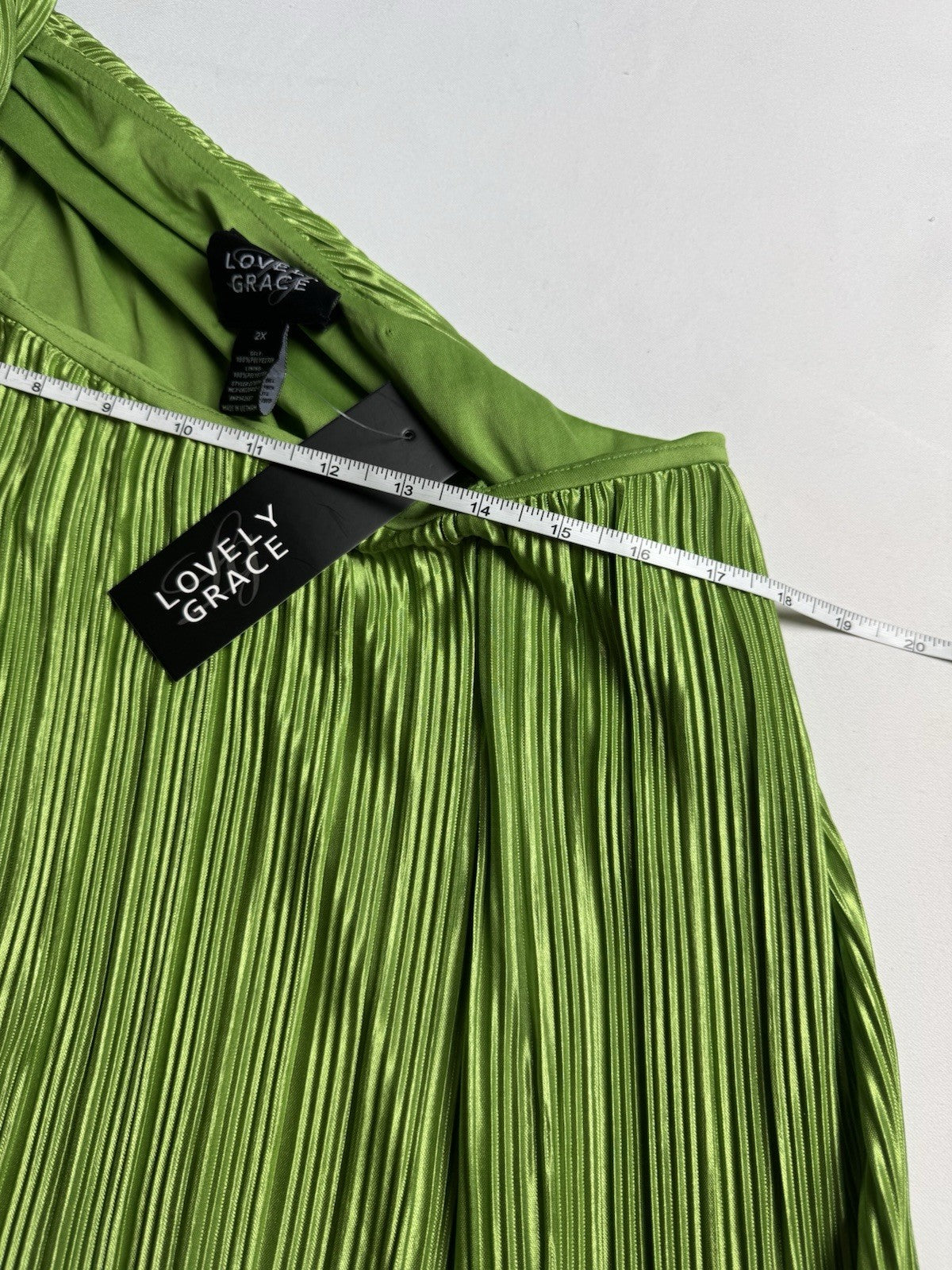 Lovely Grace Women’s Maxi Long Green Dress Sz 2X.  (B.154)