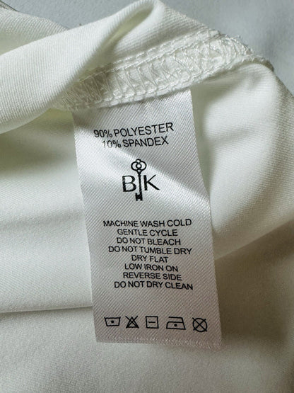 BELYN KEY Women’s Sleeveless Golf Shirt Sz M.    (B.139)