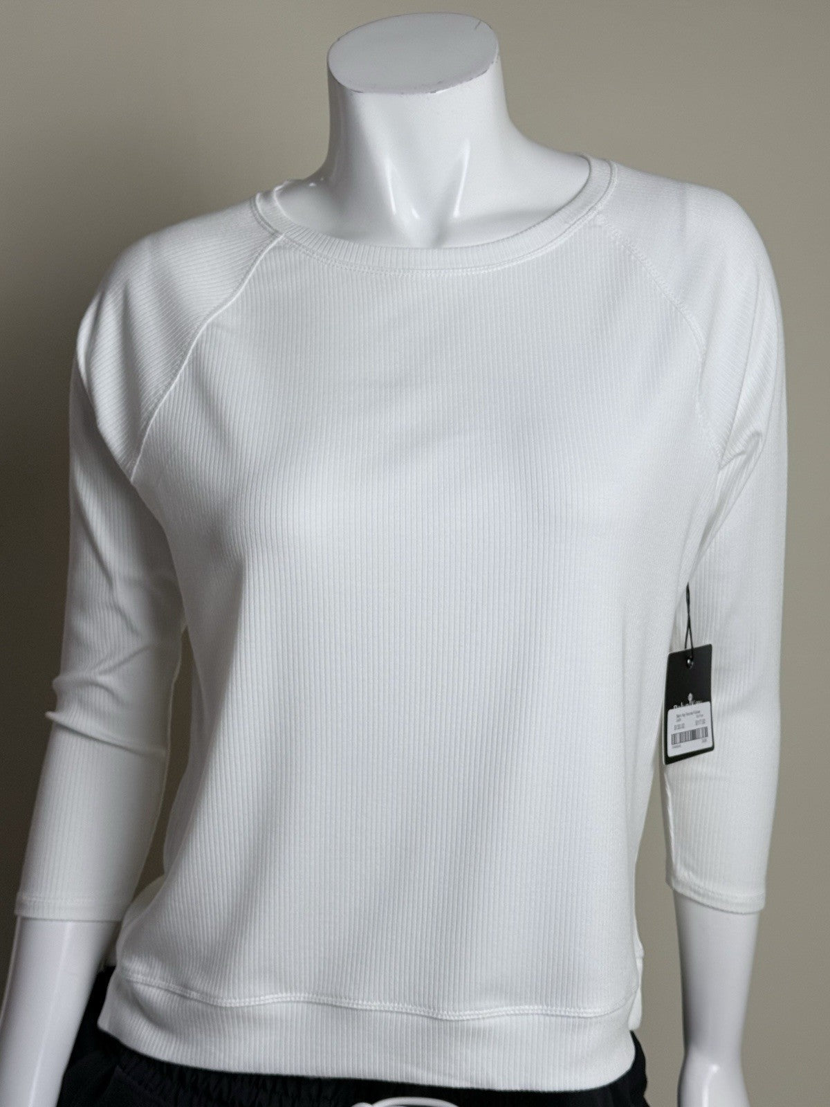 BELYN KEY Women’s Golf Sweatshirt Sz XS.  (B.172)