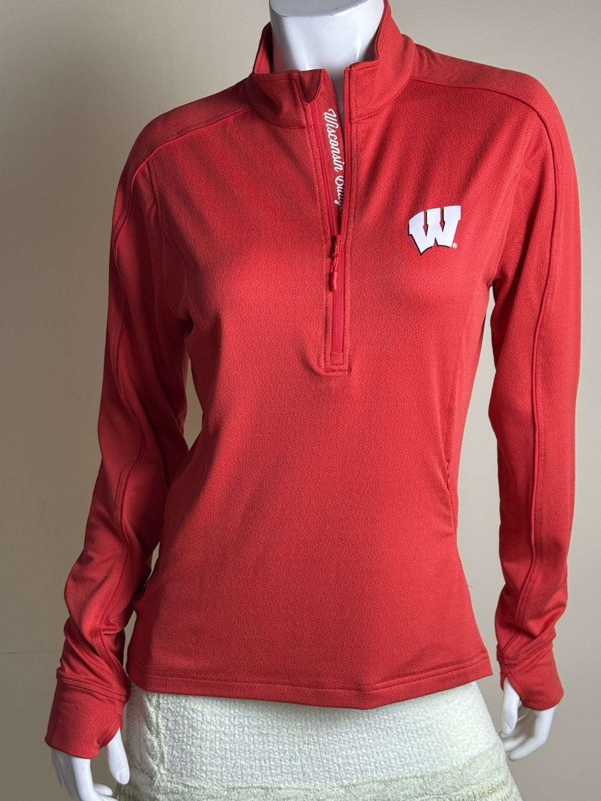 LeverWear Women's Wisconsin Badgers Logo Sweatshirt Sz M.   (B.163)