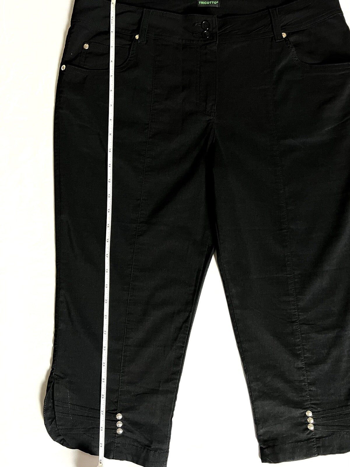 Tricotto Women’s Golf Capri Pants Black Sz 14