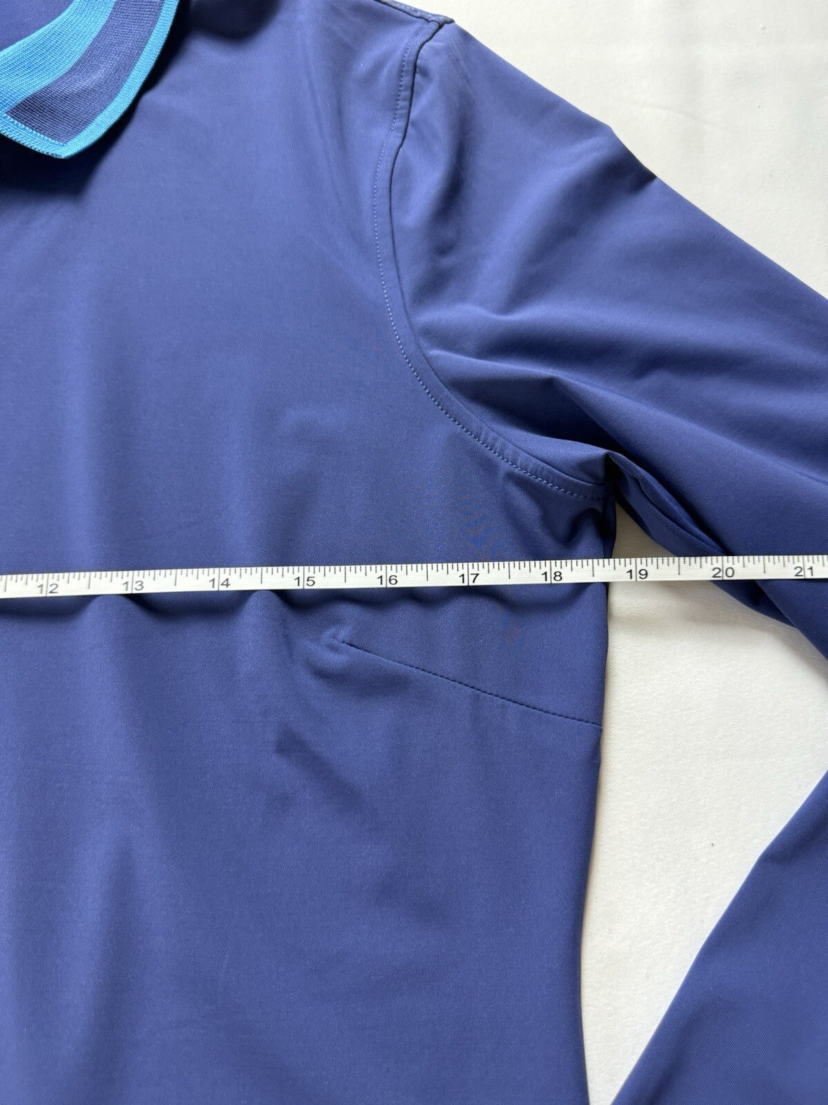 G/FORE Women’s Golf Blue Sweatshirt Sz L   (B.111)