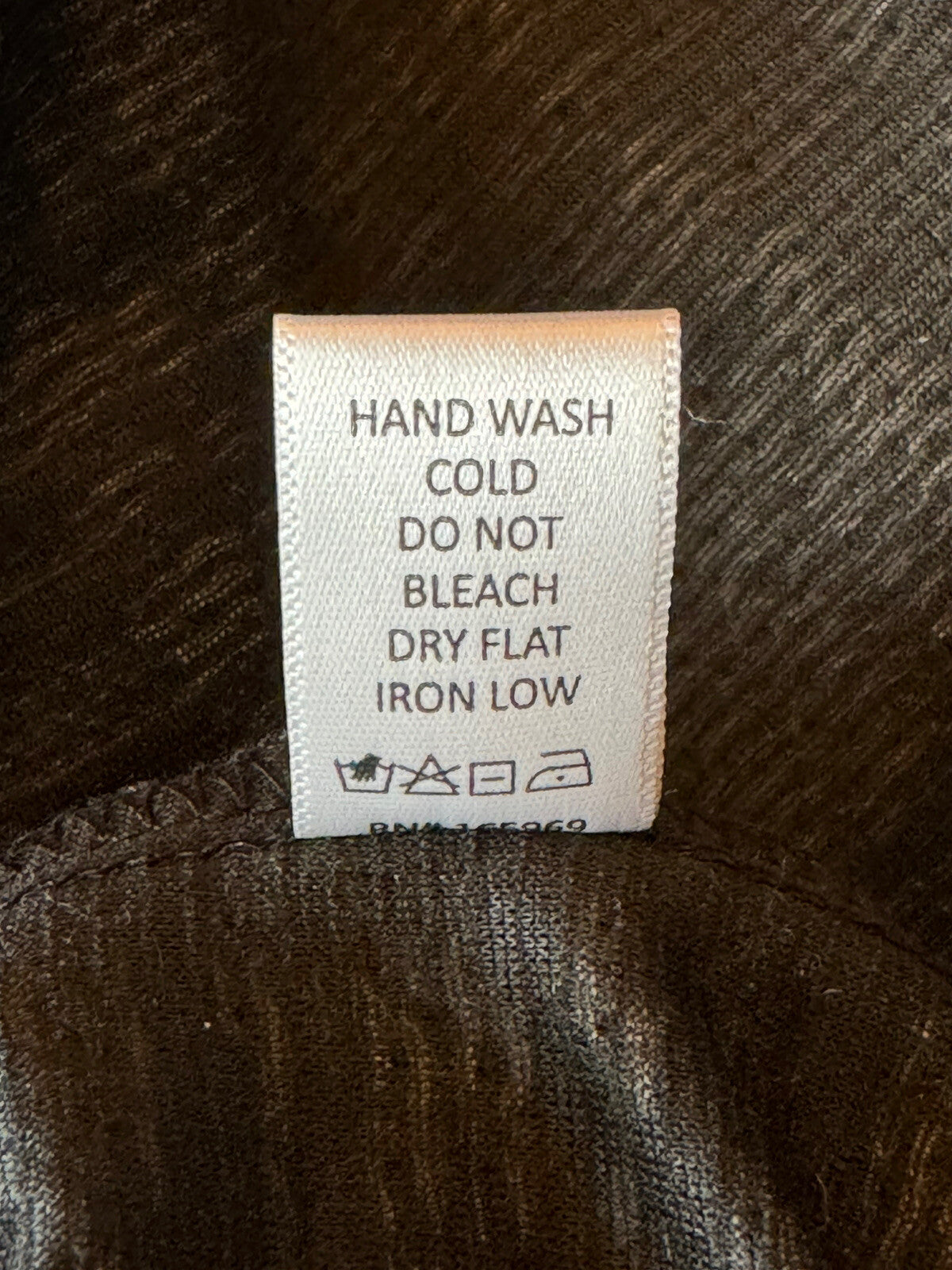 Sugar Rain Black White Plaid Button Down Long Sleeves Shirt Sz L. (B.55)