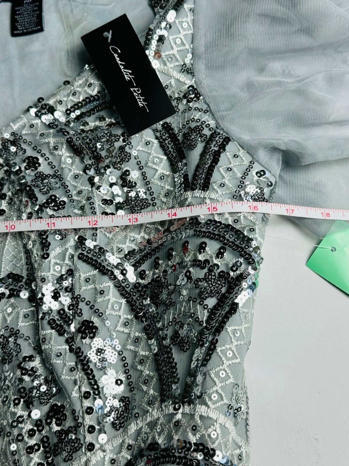 Candalite Women’s Gray Sequin Lace Dress  Size PM.  (B.071)