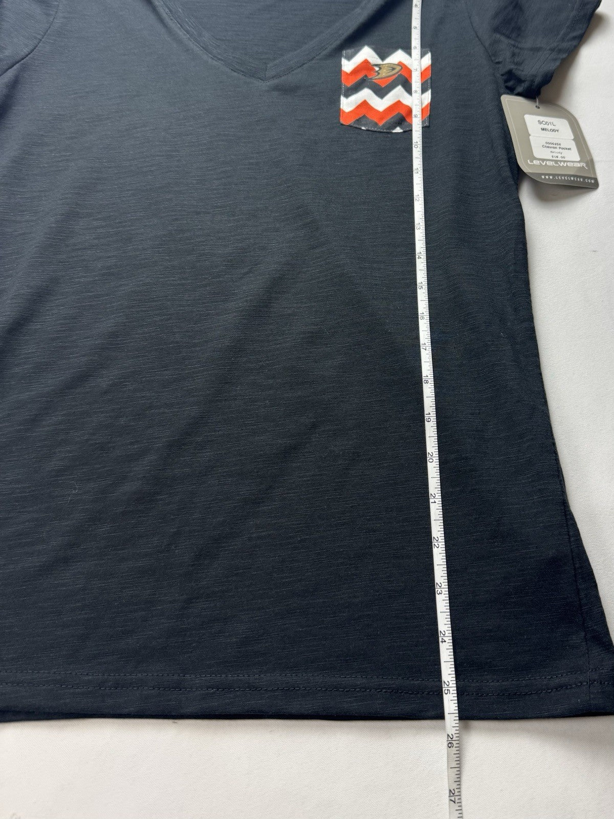 LeverWear Women's Golf shirt Sz L   (B.160)