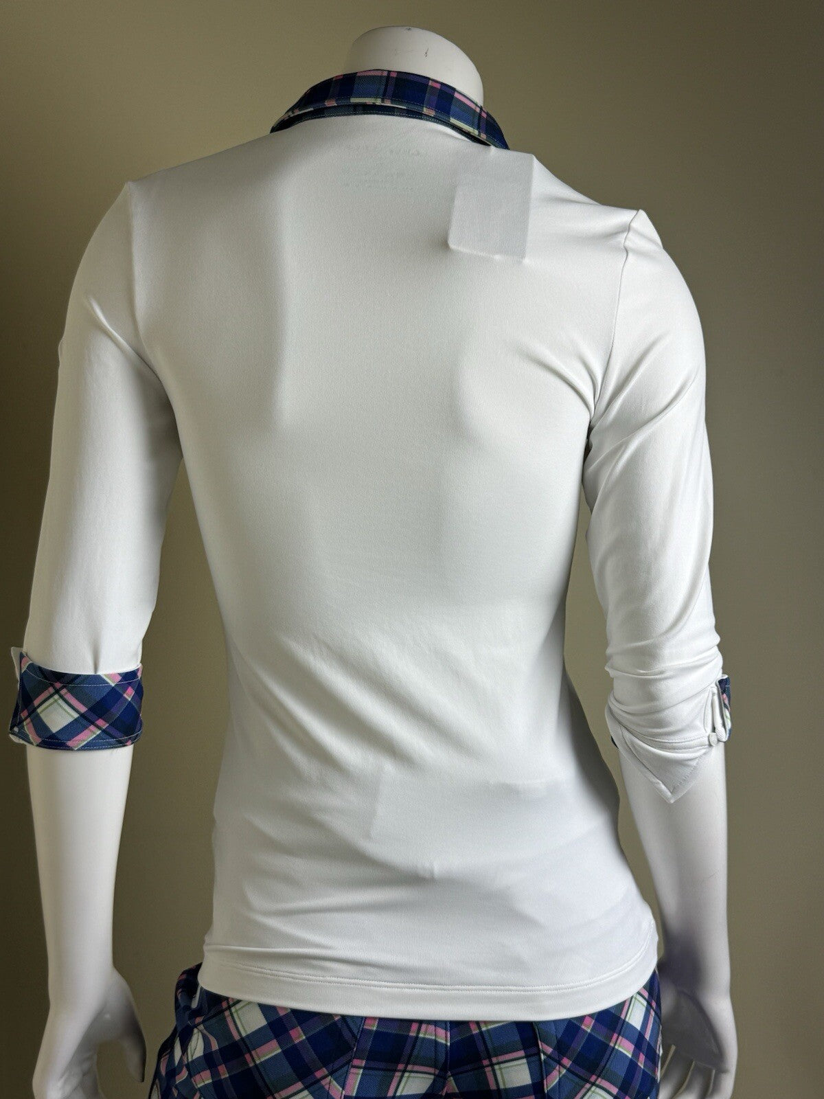 Lohla Sport Women’s Golf shirt White w/Plaid Sz XS.   (B.113)