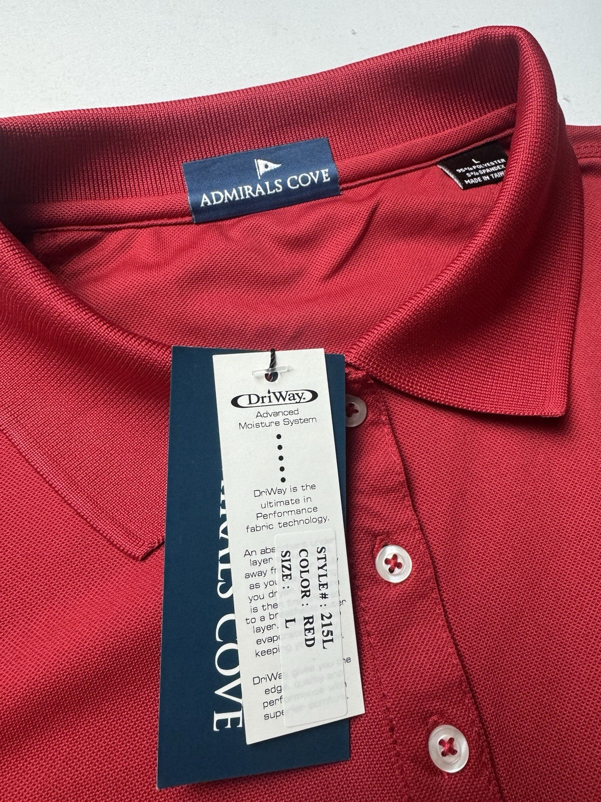 ADMIRALS COVE Women’s Golf Red shirt Sz L.  (B.153)