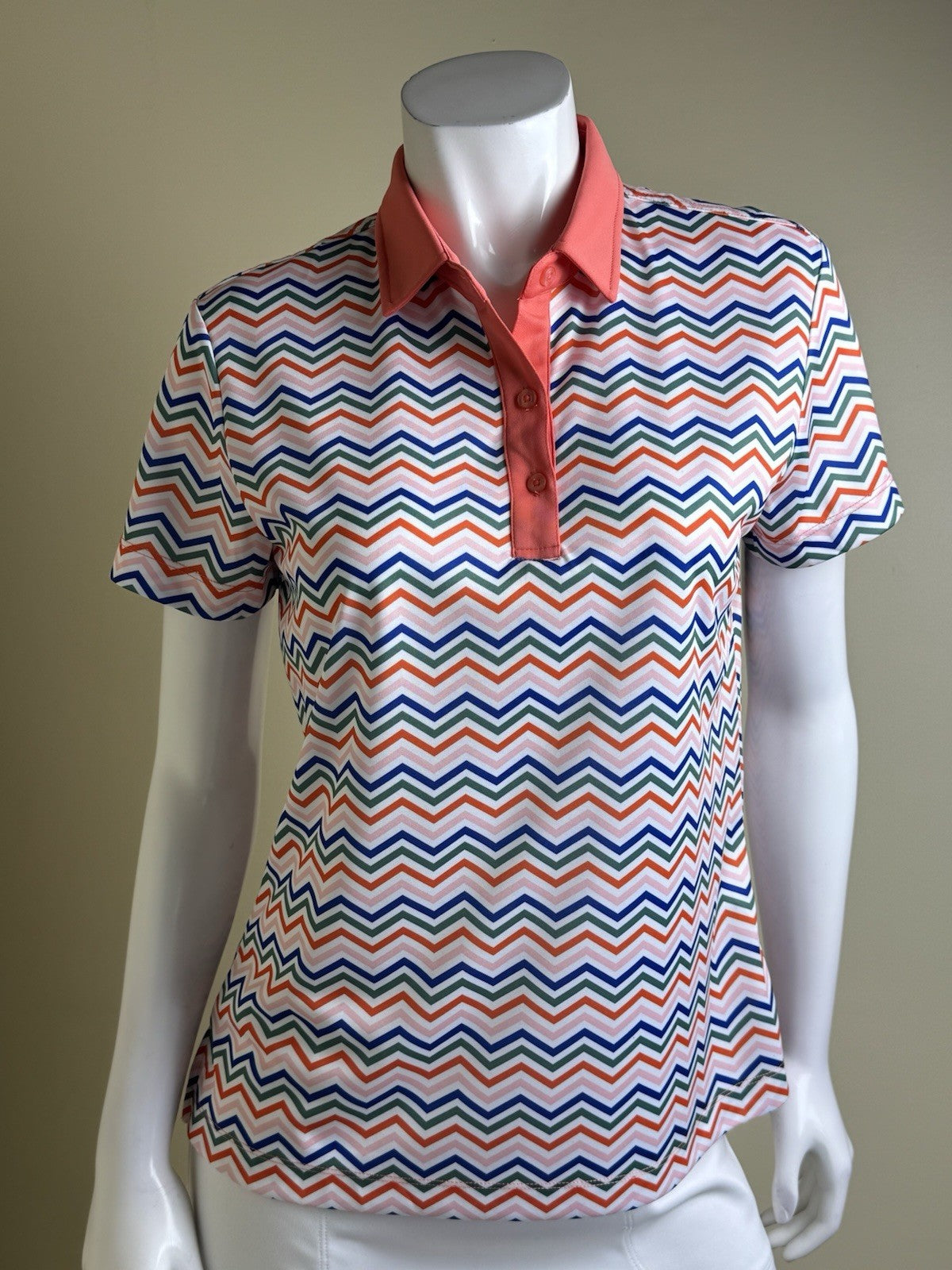 $60 Monterey Club Women's Golf Shirt Sz M. (B.157)