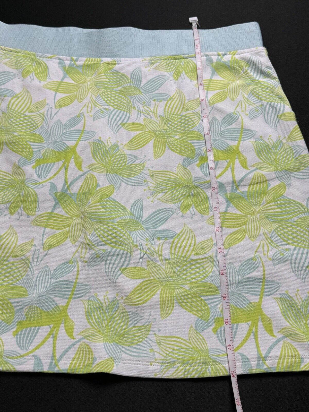 Sport Haley Women’s Golf Skirt Skort Sz M  (B.83)