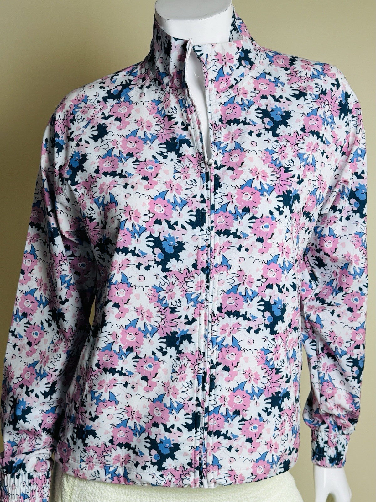 Puma Women's Golf Floral Jacket Size S.   (B.171)