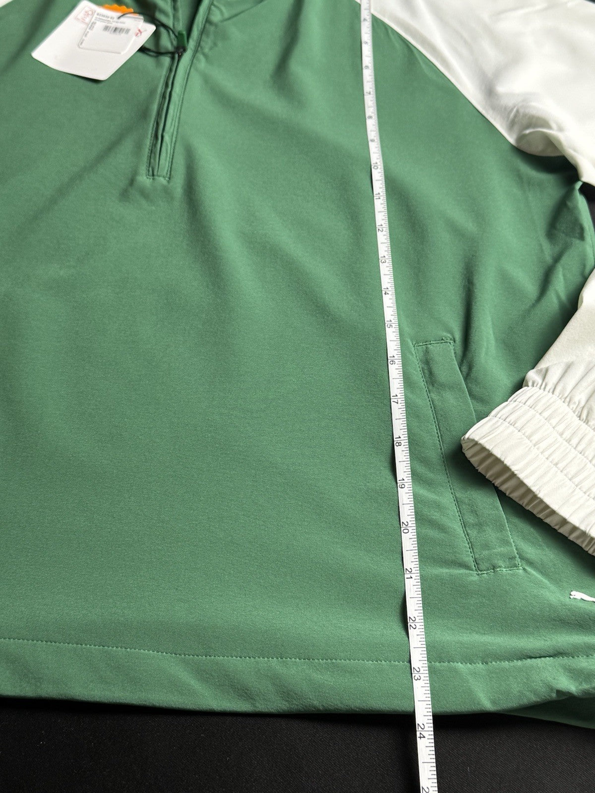 PUMA Women's Golf Sweatshirt Sz S.  (B.157/1)