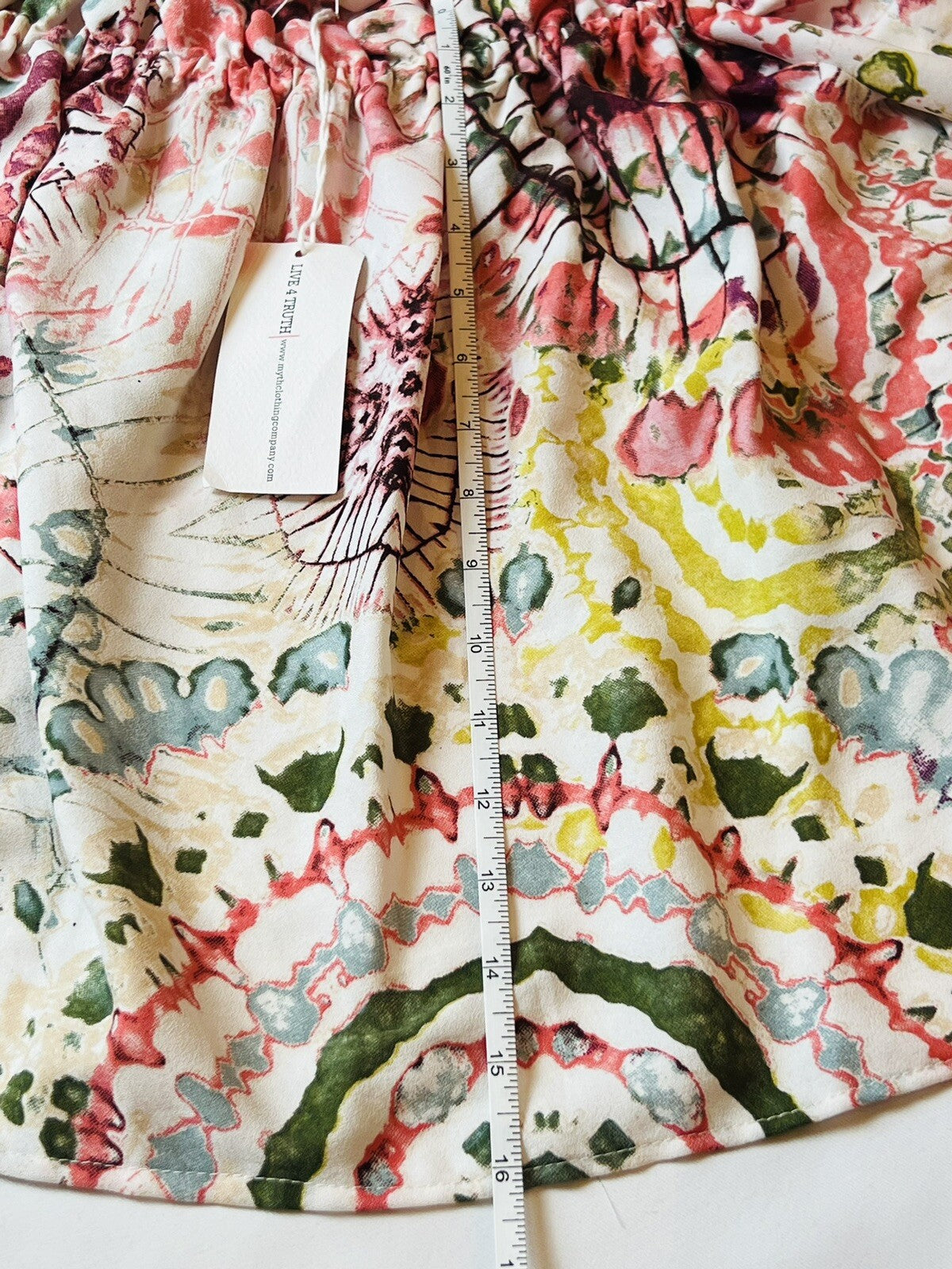 Live 4 Truth Women’s Top  Long Balloon Sleeve Shirt Sz L Blouse (9)