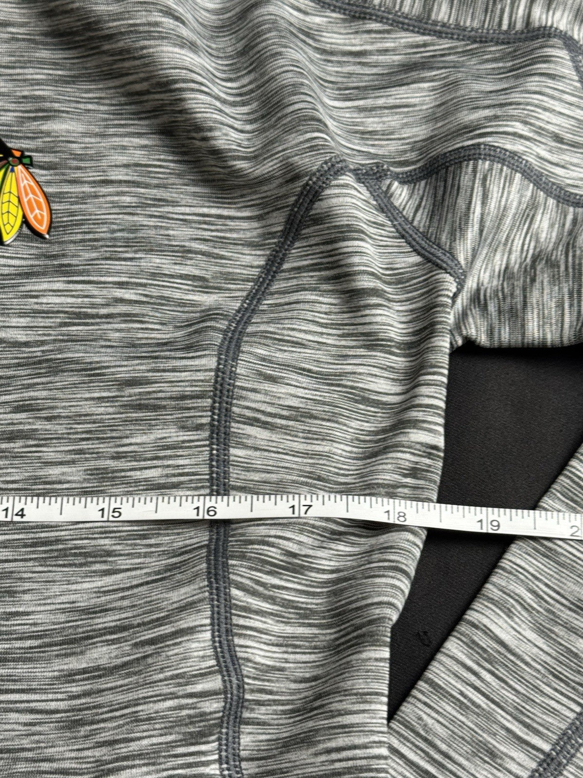 LeverWear Women's Chicago Blackhawks Logo Jacket Sz M.   (B.163)