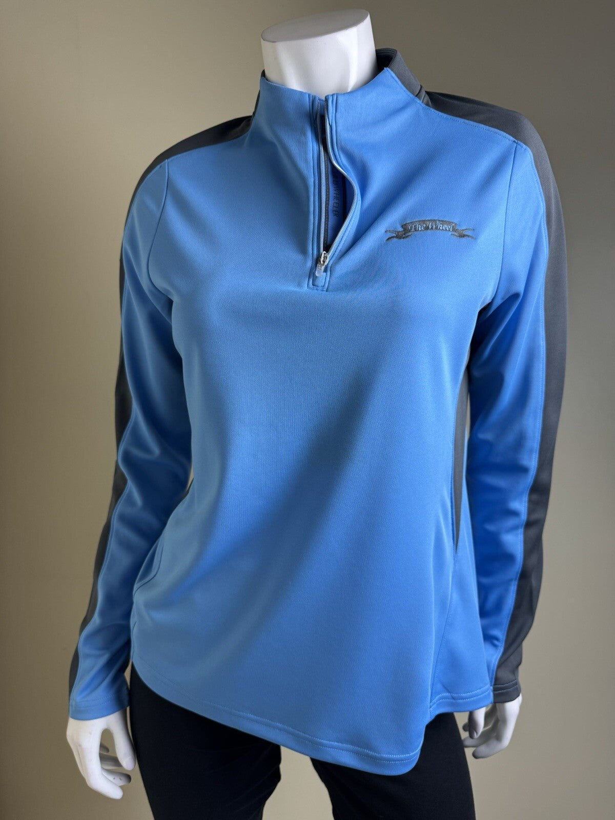 LeverWear Women's Golf Sweatshirt Sz M   (B.121)