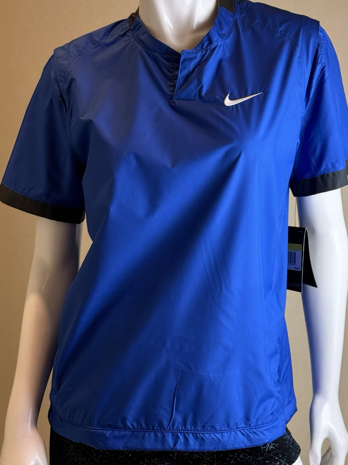 $60 Nike Yoga Women's Blue Size S Short Sleeve Yoga Top. (B66)