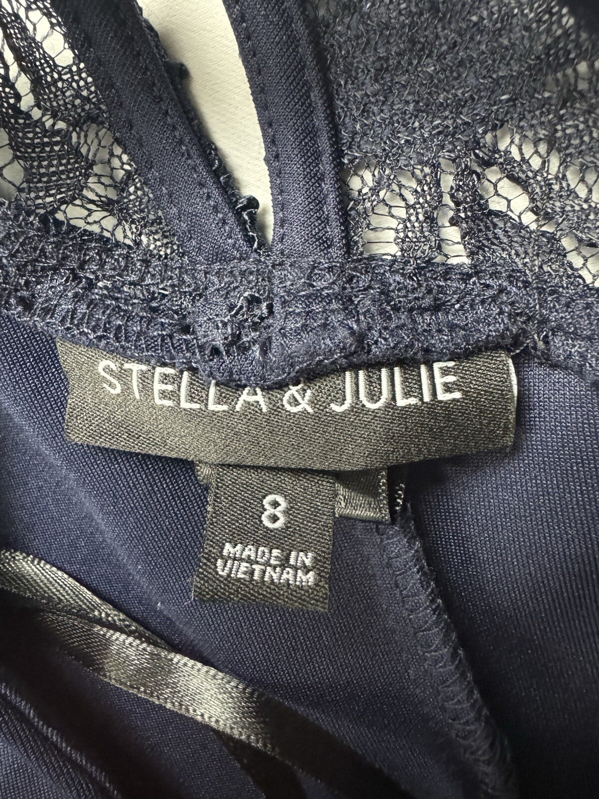 Stella & Julie Women’s Navy Laced Sleeves Dress Sz 8. (B.143)