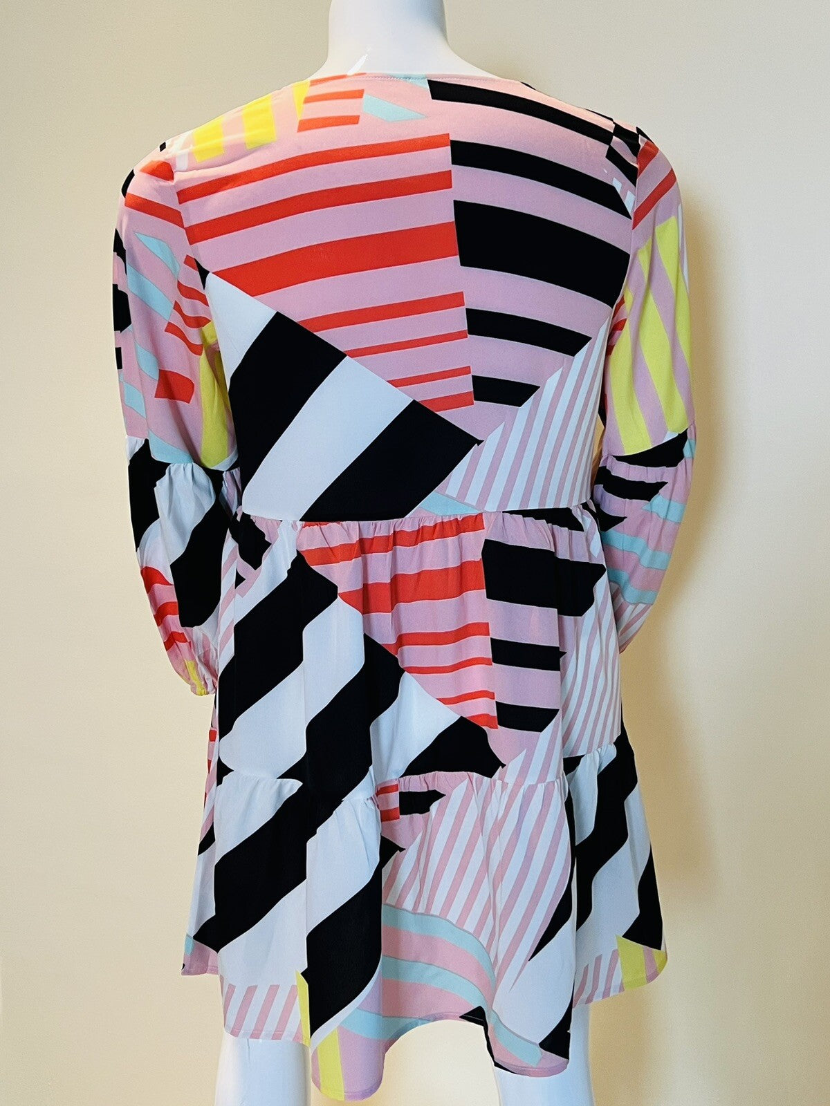 Women’s Dress Long Sleeve MultiColor Sz XL     (B.08)