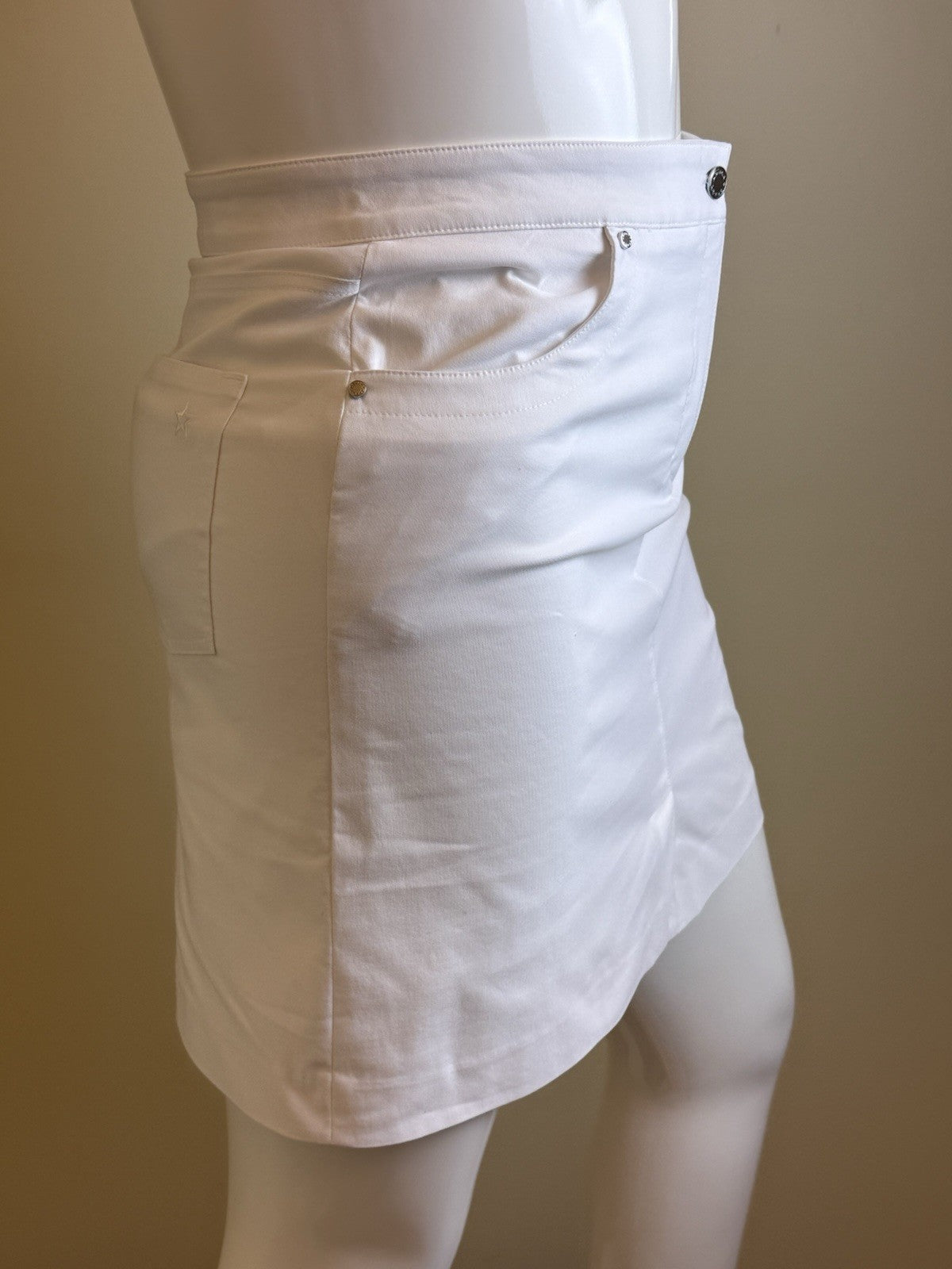 LOHLA SPORT Los Angeles Skort Tennis/golf Skirt Size 8    (B.161)