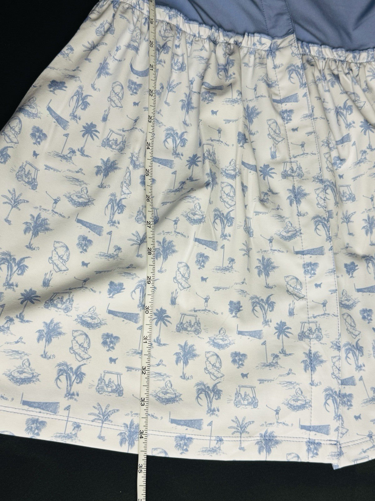 Turtles & Tees Women’s Golf Dress Size L     (B.179)