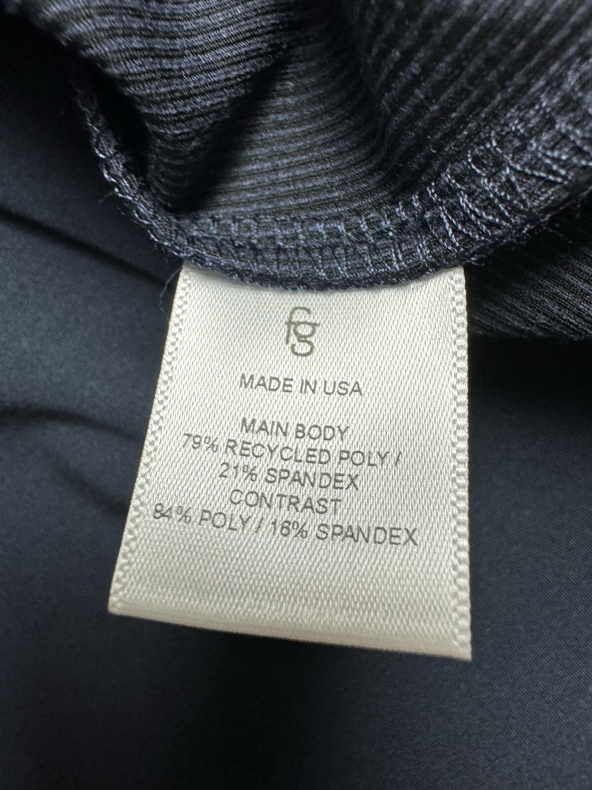 FIA Green California Women’s Top Sz XL Golf Shirt. (B.119)