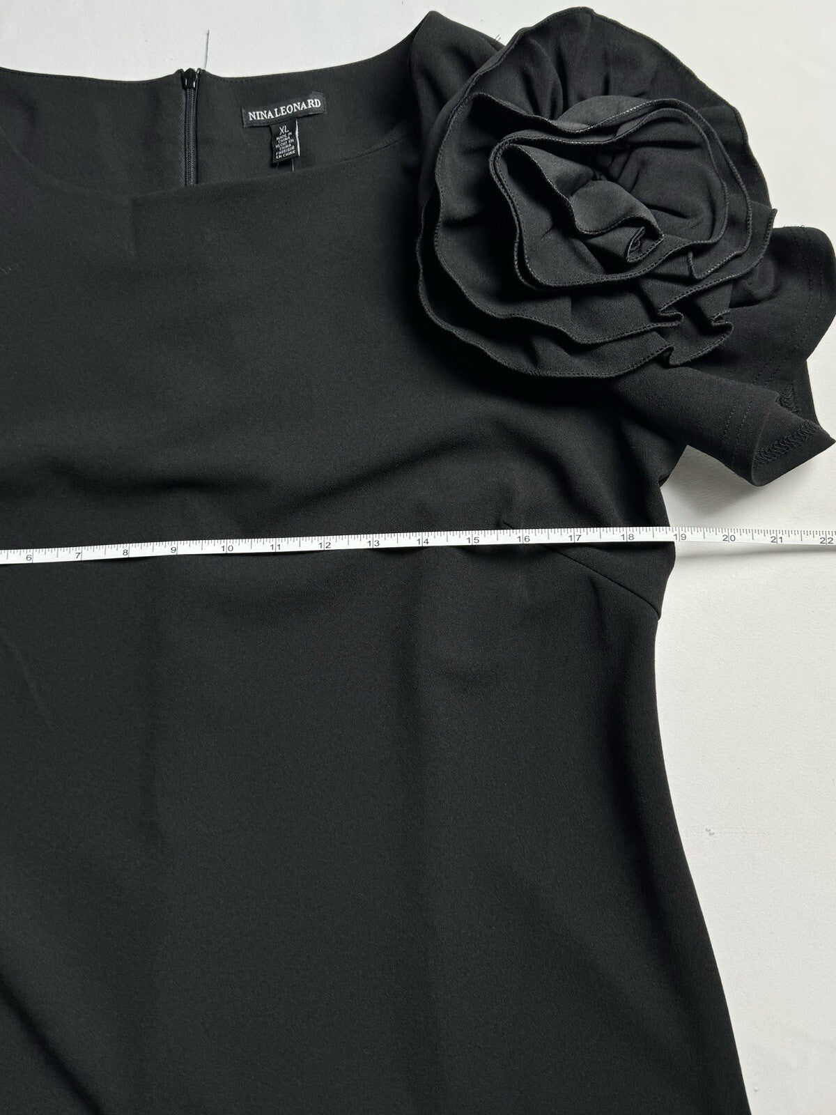 Nina Leonard Black Flower Embroidery Dress Sz XL       (B.100)