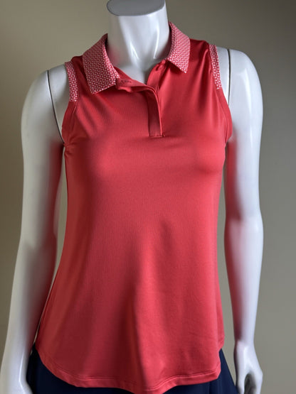 Under Armour Women's Golf Tennis Shirt Sz M.    (B.139).