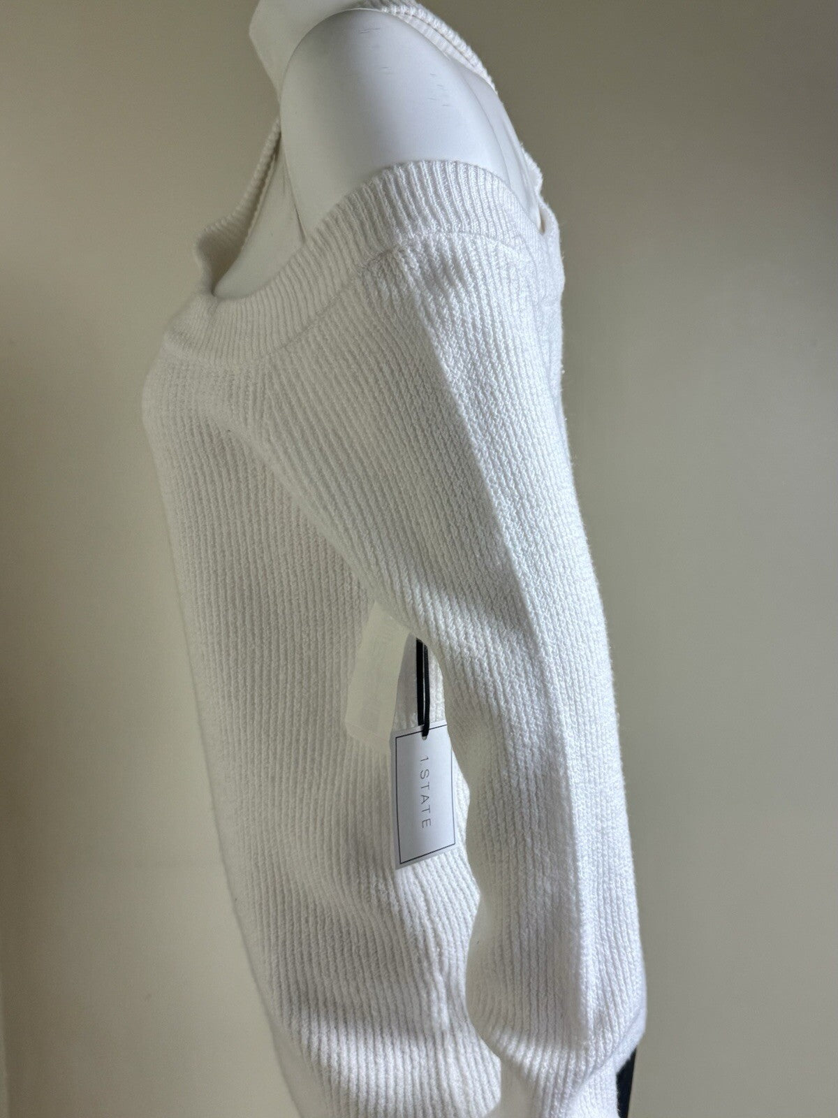 $89 1 State Sweater Women’s White Knit Stretch Sz XL. (B.126)