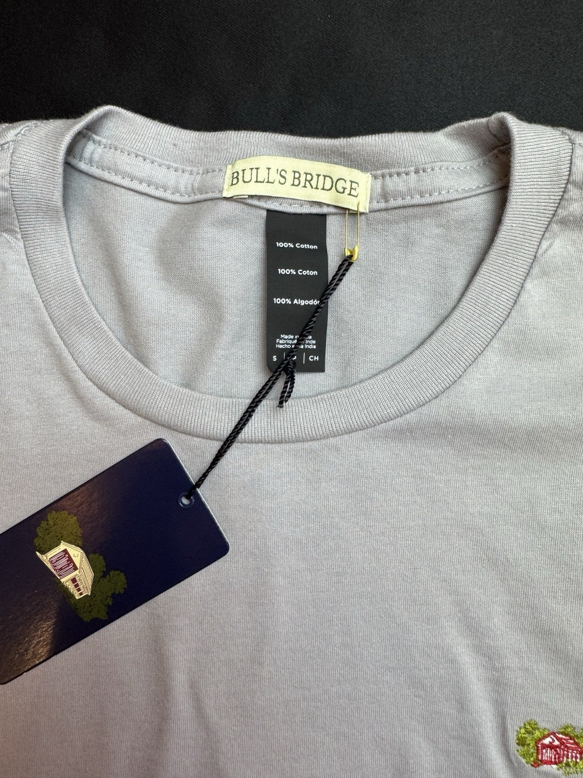 Bull’s Bridge Women’s T-Shirt Short Sleeve Gray Sz S.  (B.165)