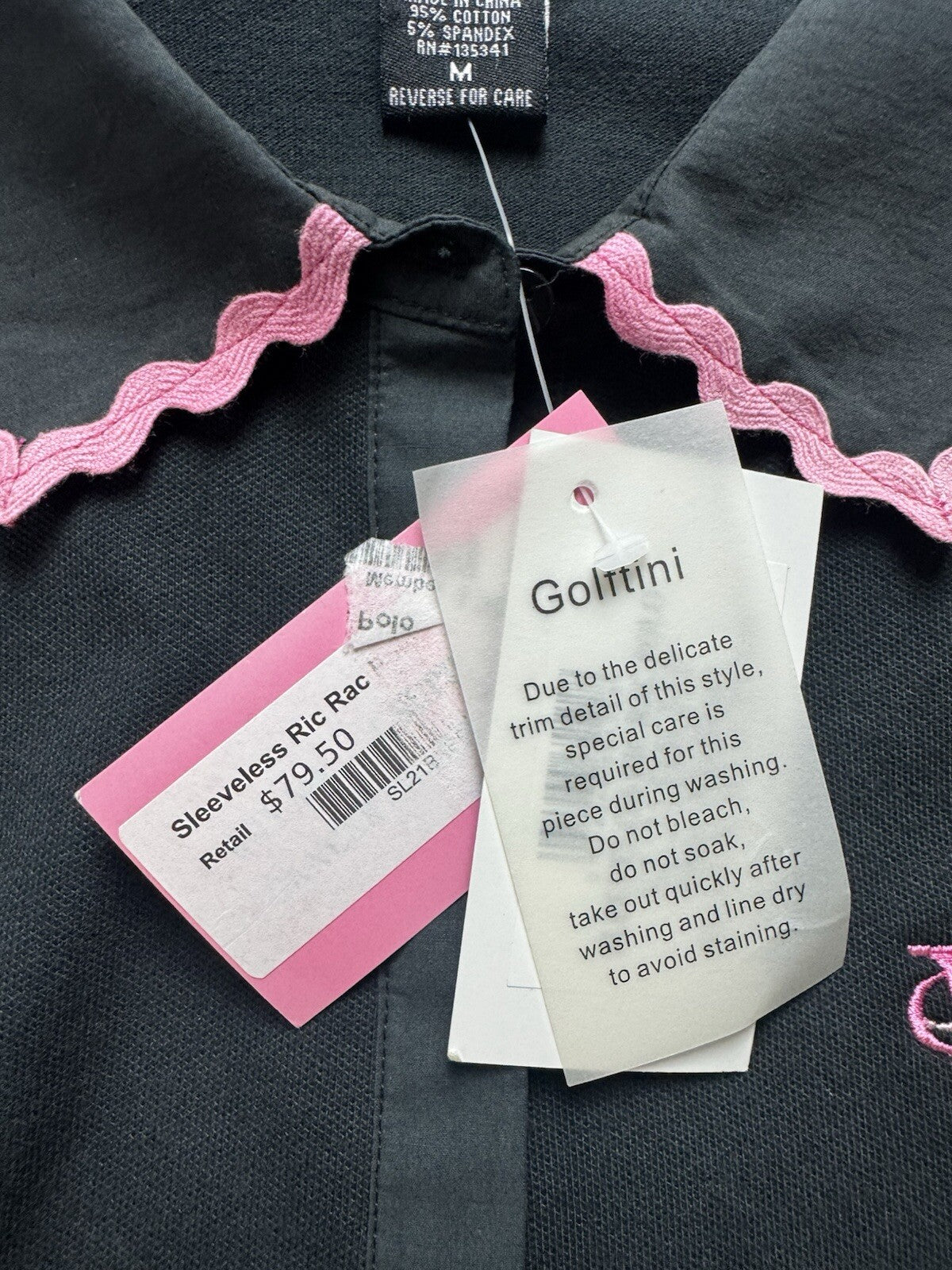 Golftini Women’s Golf shirt Sz M.   (B.139)