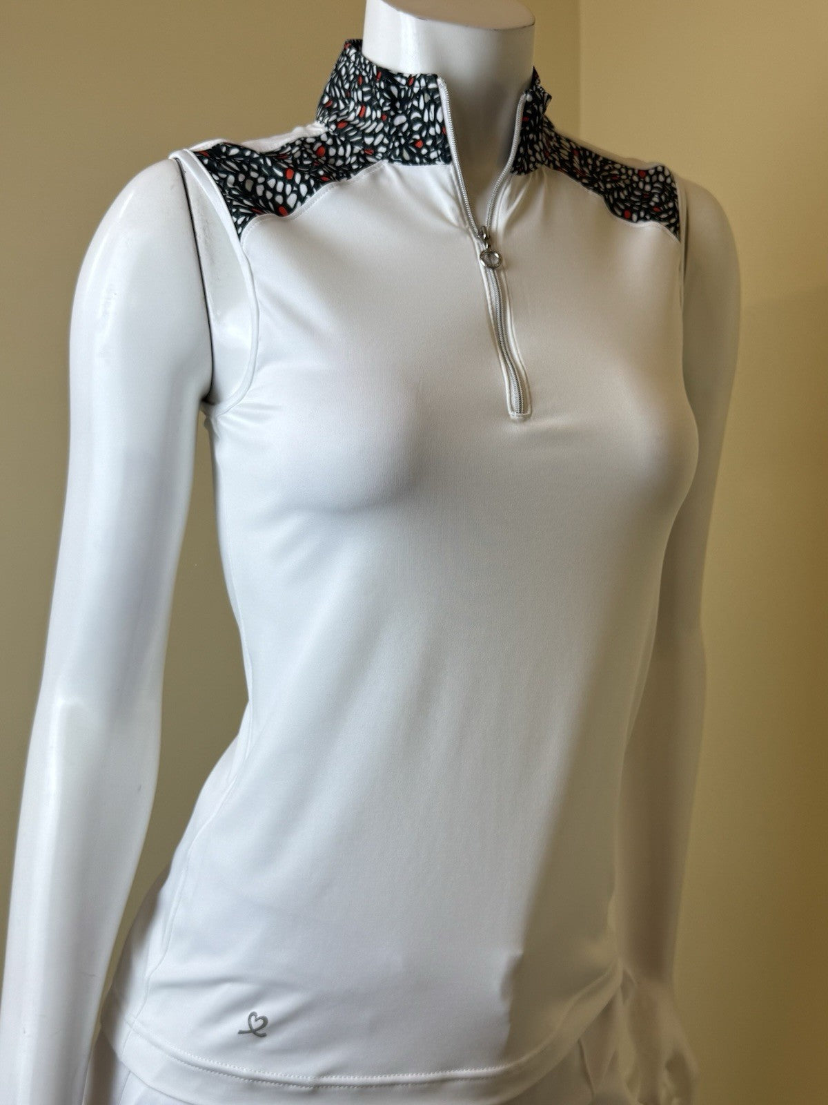 Daily Sports Women’s Golf Shirt Sz XS     (B.161)