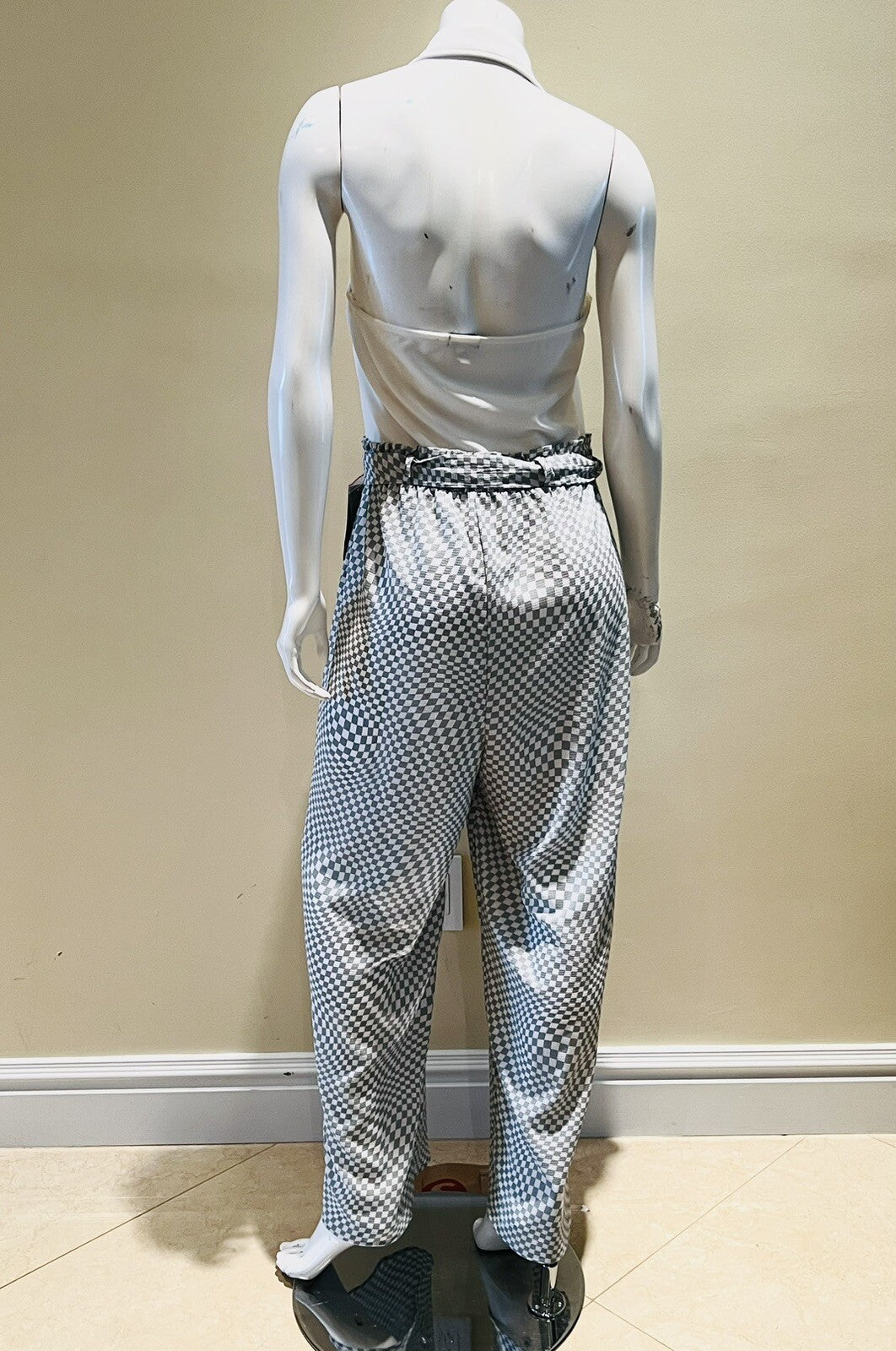 J for Justify Jumpsuit Sz M White Green Checkered Print Pants